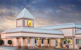 Super 8 By Wyndham Williamsburg